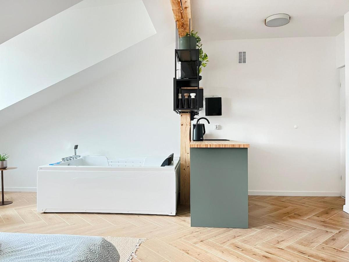 Apartment Premium Jacuzzi With Air Conditioning, Main Square Cracow Krakau