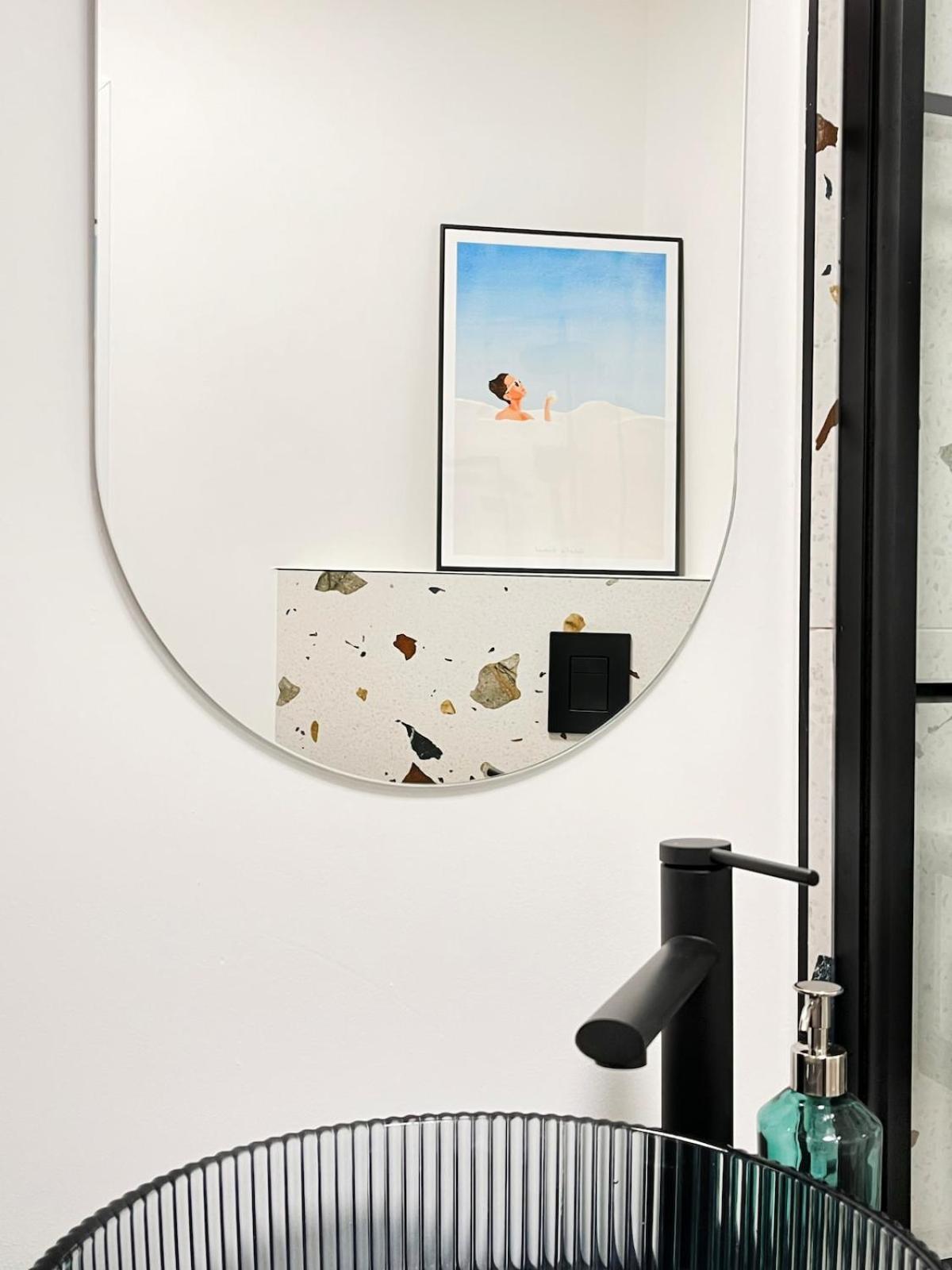 Premium Jacuzzi With Air Conditioning, Main Square Cracow Apartment Krakau